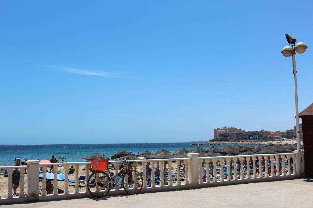 Aldea Del Mar Apartment Торевиеха Екстериор снимка